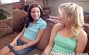 sexy teen lesbians finger fuck and tease